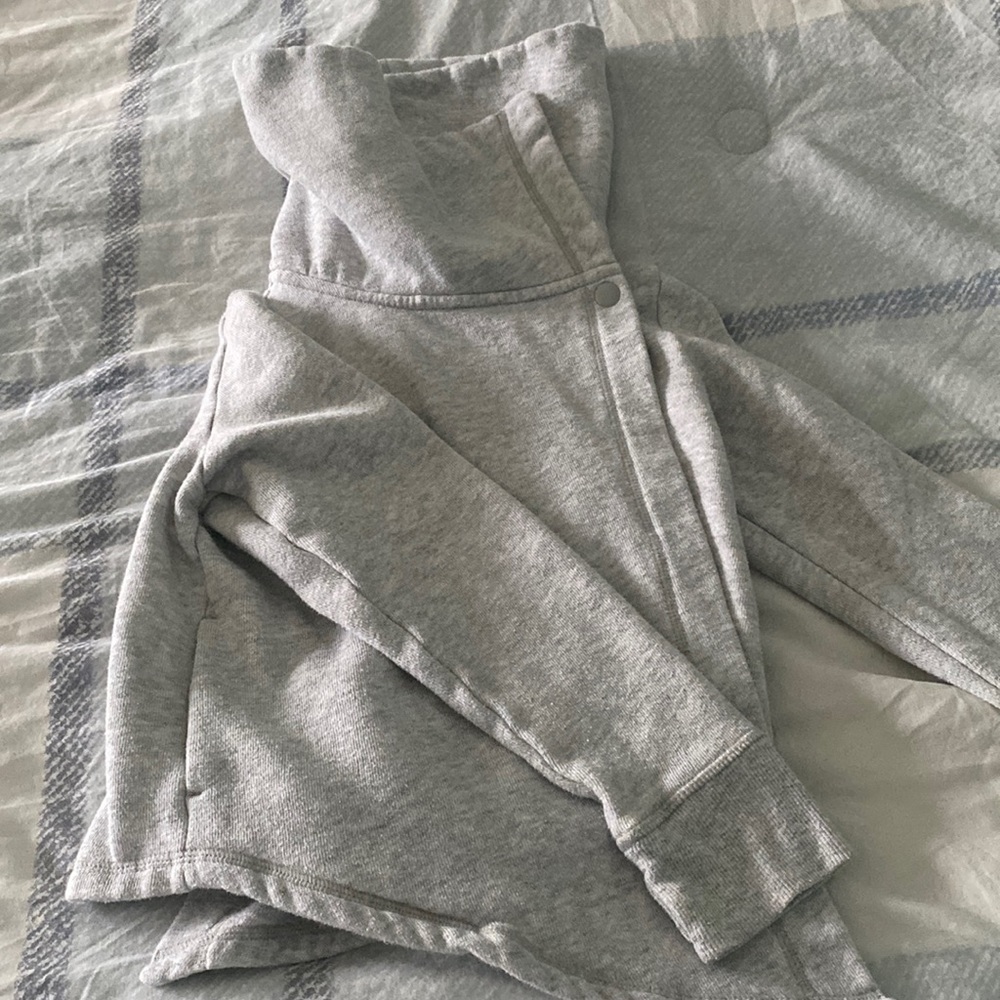 S by Zella cowl neck sweatshirt. Size M (8/10)